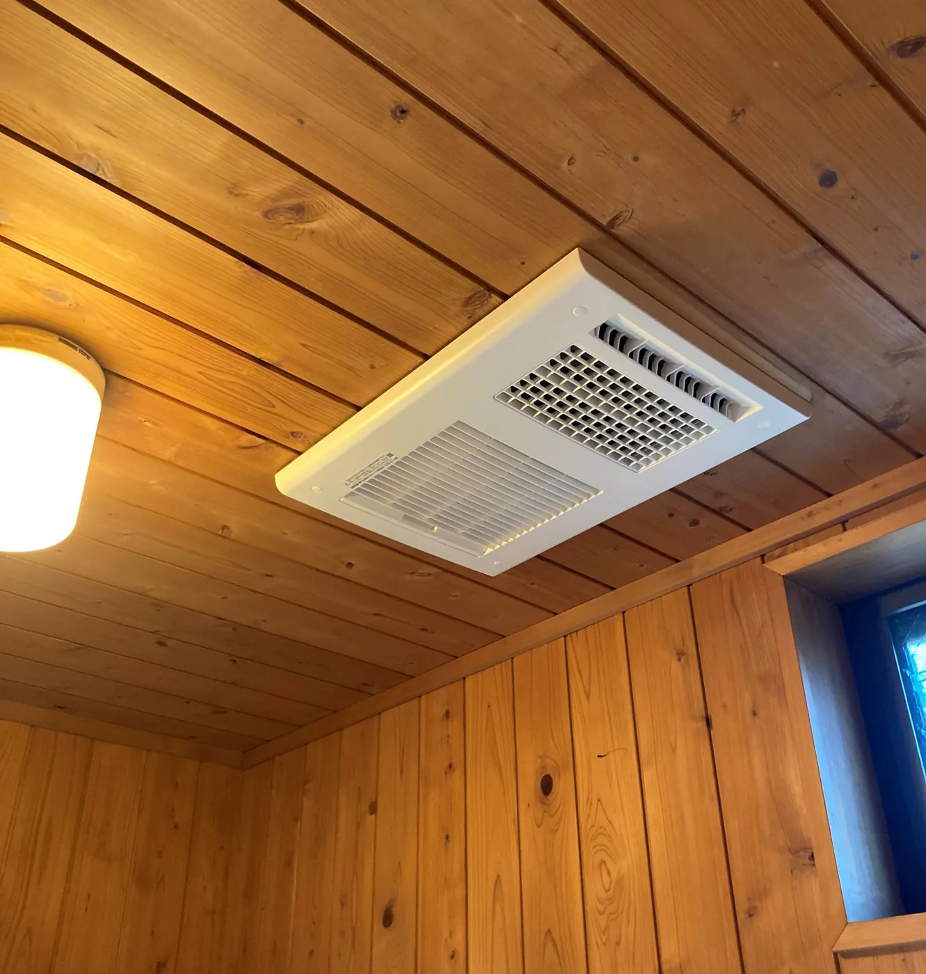 浴室換気暖房乾燥機交換 施工後